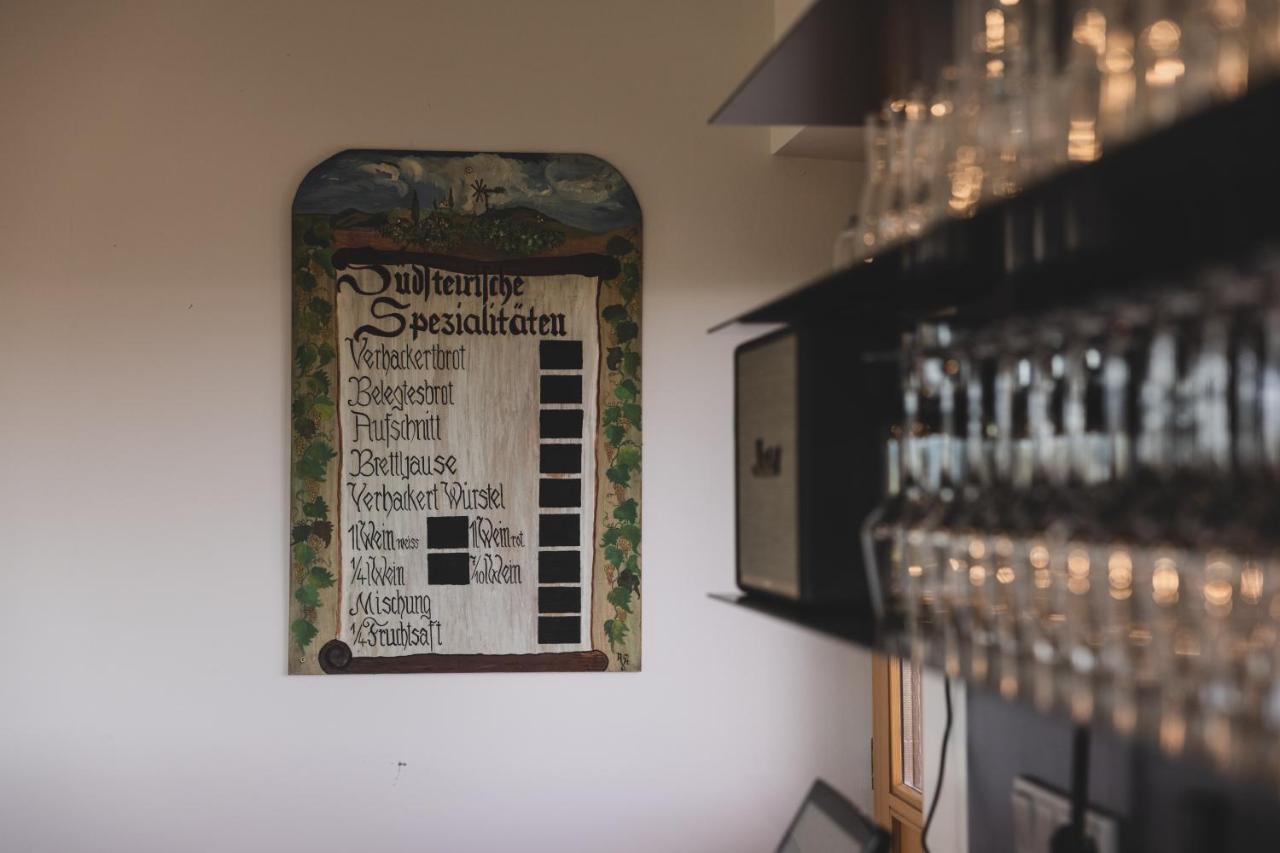 Weingut Peter Grill Bed & Breakfast Leutschach Exterior photo